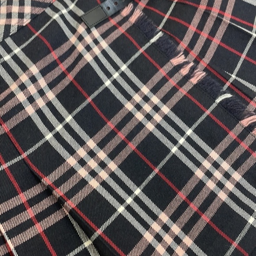AUTHENTIC Burberry Vintage Iconic Check Fringe Wrap Mini Skirt in Black& Red - Picture 7 of 9